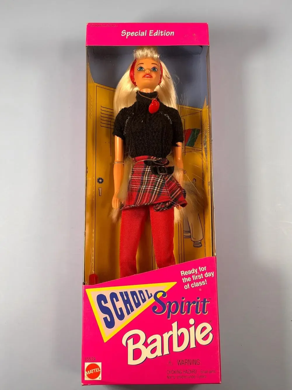School Spirit Special Edition Barbie Doll 1995 Mattel #15301 Vintage New